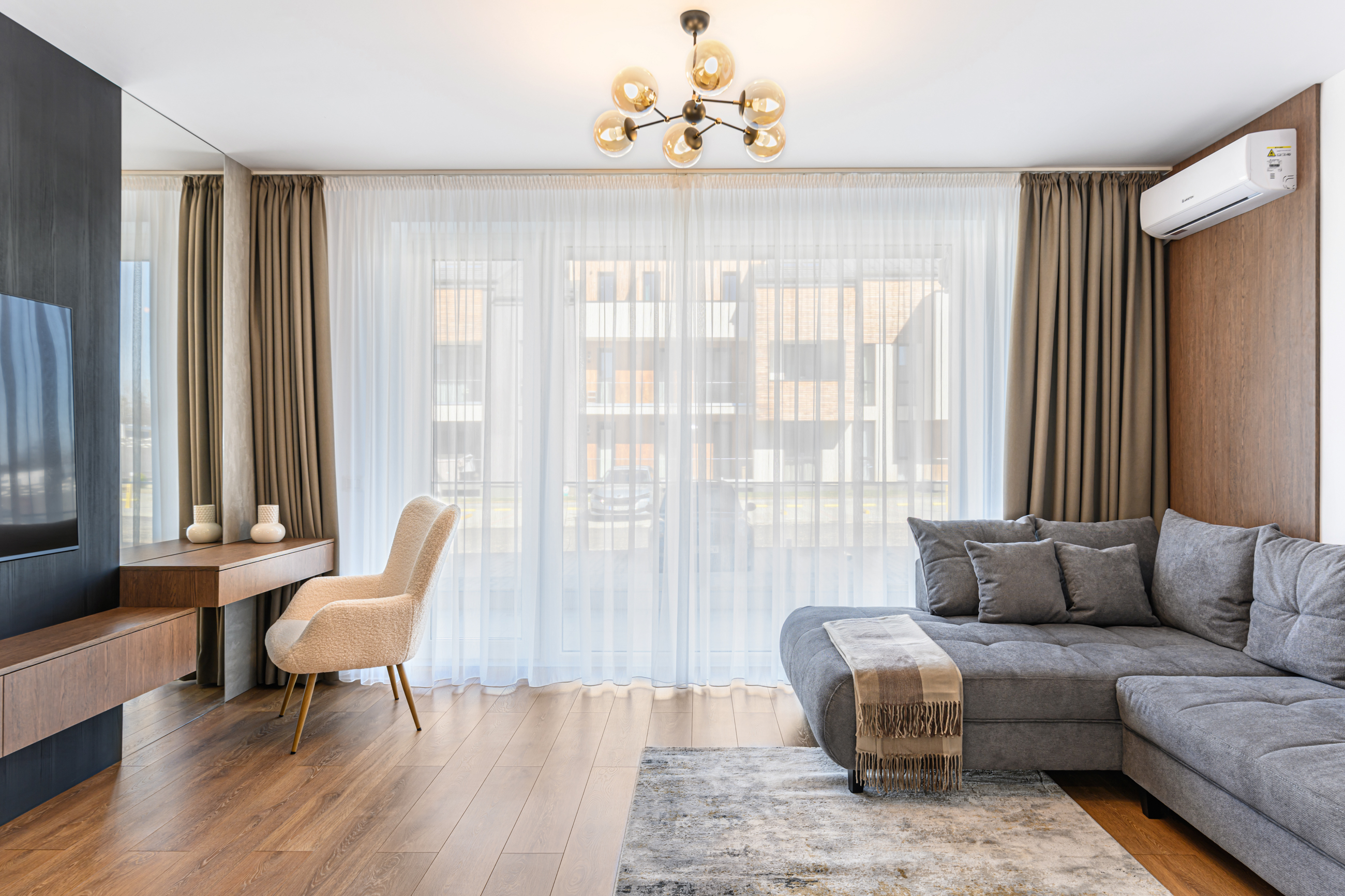 FLH - Avona Lux Apartment